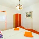 Anika Apartment