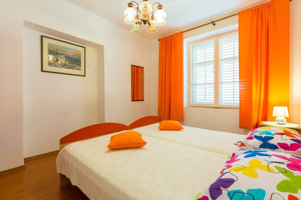 Anika Apartment *